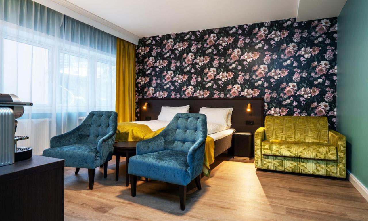 Thon Hotel Hoyers Шиен Екстериор снимка